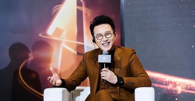 从一无所有到套现2亿离开，珠宝豪门赘婿为何最终失去一切？
