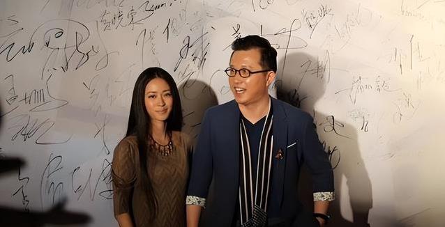 从一无所有到套现2亿离开，珠宝豪门赘婿为何最终失去一切？