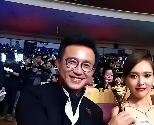 从一无所有到套现2亿离开，珠宝豪门赘婿为何最终失去一切？