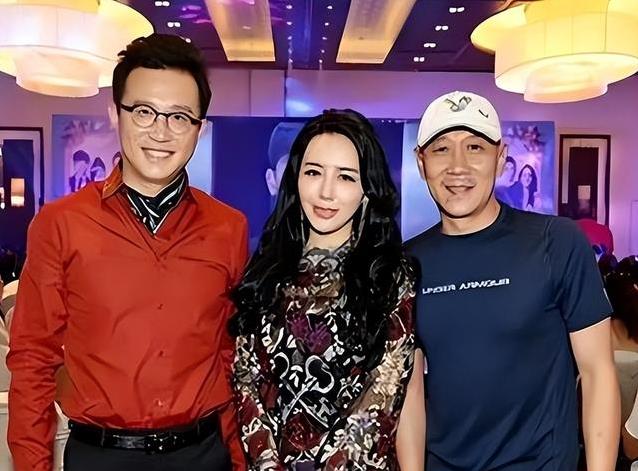 从一无所有到套现2亿离开，珠宝豪门赘婿为何最终失去一切？