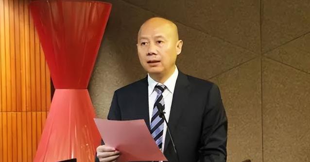 2年关店超5000家,一季度亏4亿,绝味鸭脖到底怎么了?